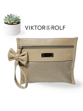 VIKTOR & ROLF Beige Mesh Cosmetic Pouch Wristlet with Bow Detail